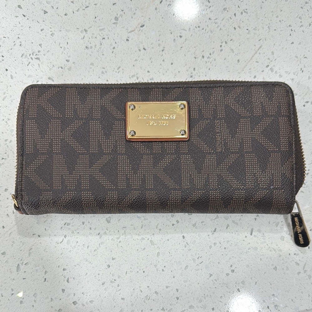 Michael Kors Dark Brown Logo Zip Wallet